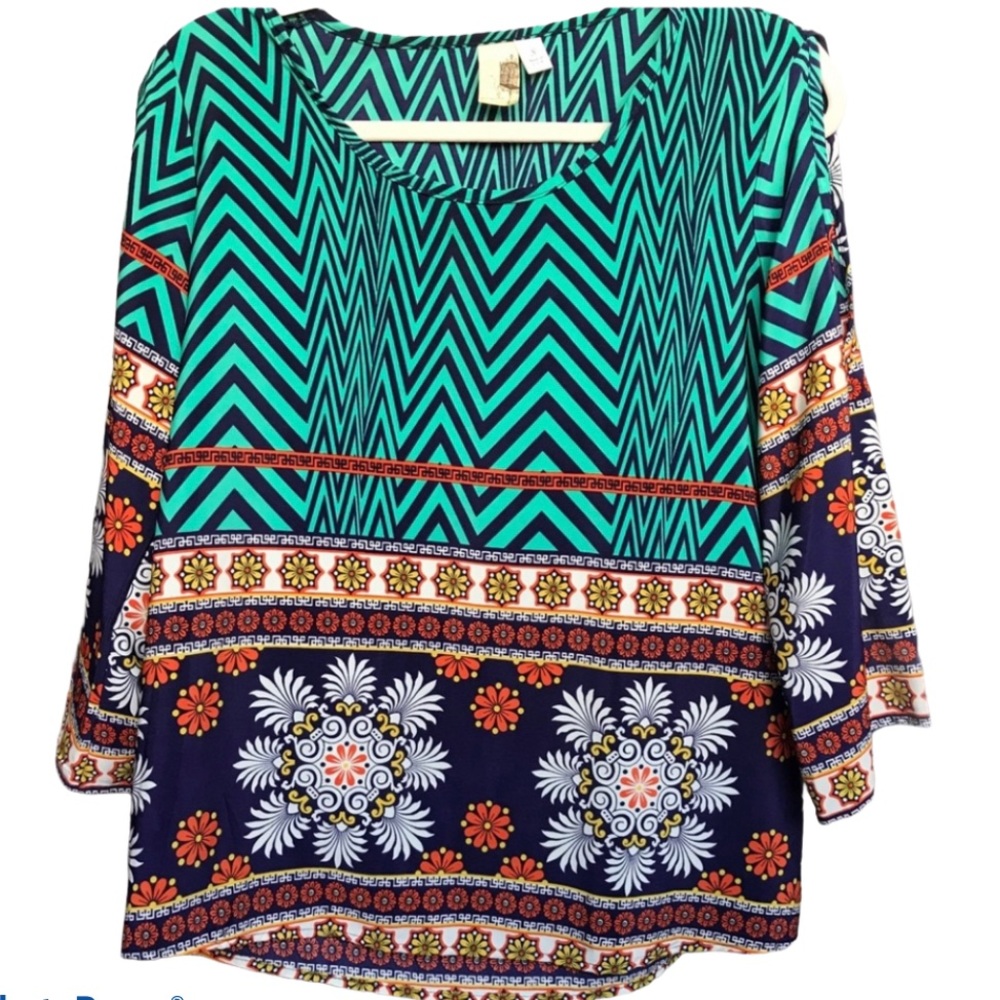 Francesca Colorful Cold Shouder Top Size S